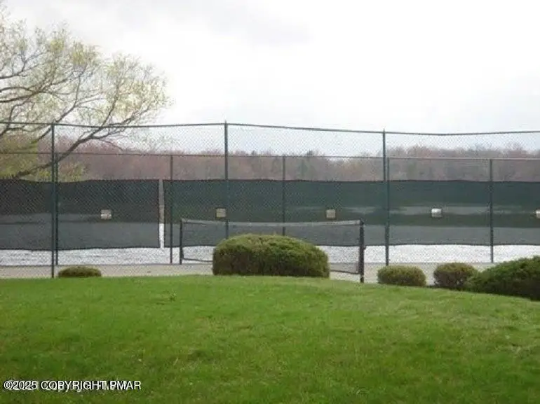 51 Middle Ridge Drive, Sterling, PA 18463 - Image #3