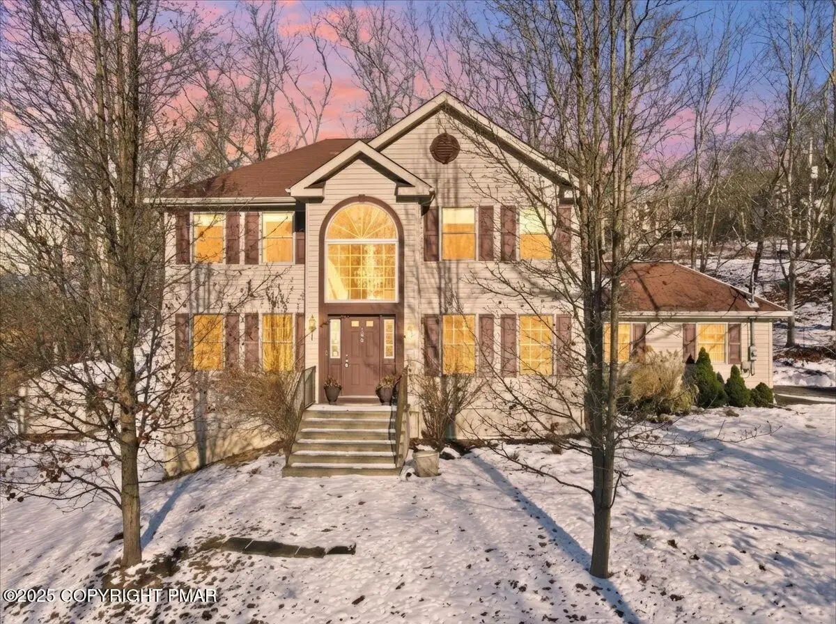 106 Ashley Court, Bushkill, PA 18324 - Image #1