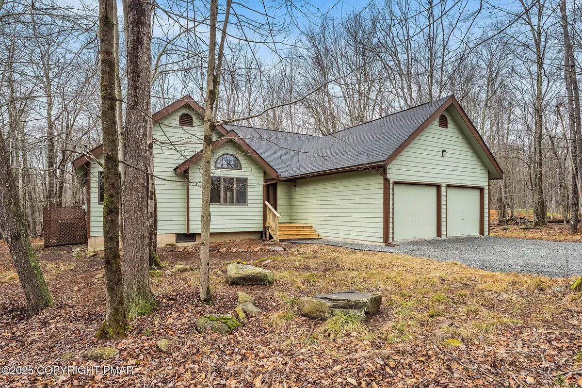 34 Lehigh River Drive S, Clifton Township, PA 18424 - Image #1
