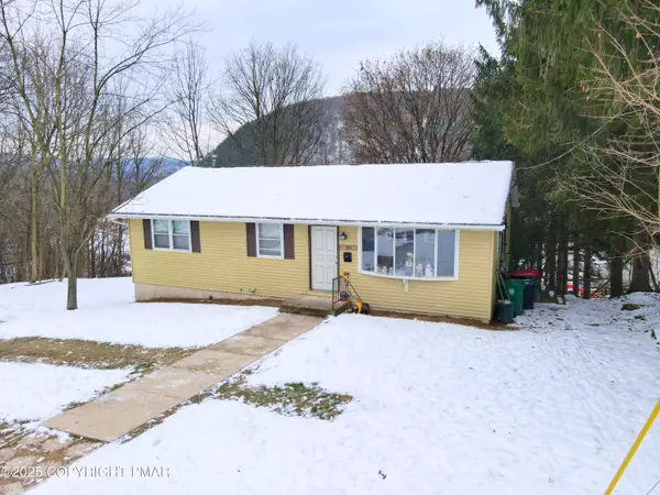 25 Stedman Avenue, Lehighton, PA 18235