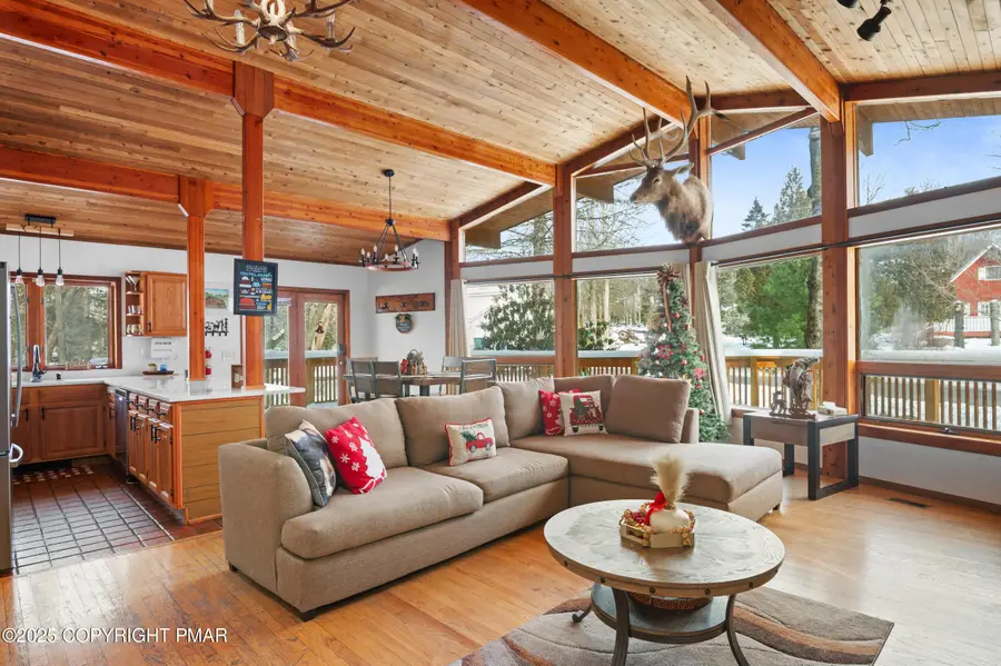 7377 Ventnor Drive, Tobyhanna, PA 18466 - Image #2