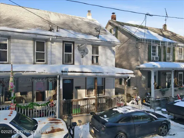 313 W Water Street, Lansford, PA 18232