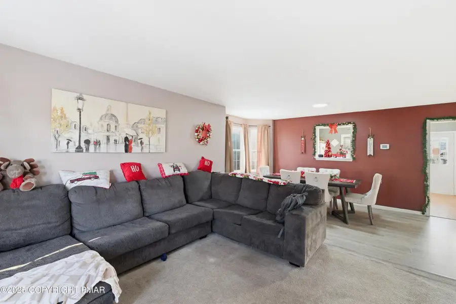 347 S Oak Street, Freemansburg, PA 18017 - Image #3