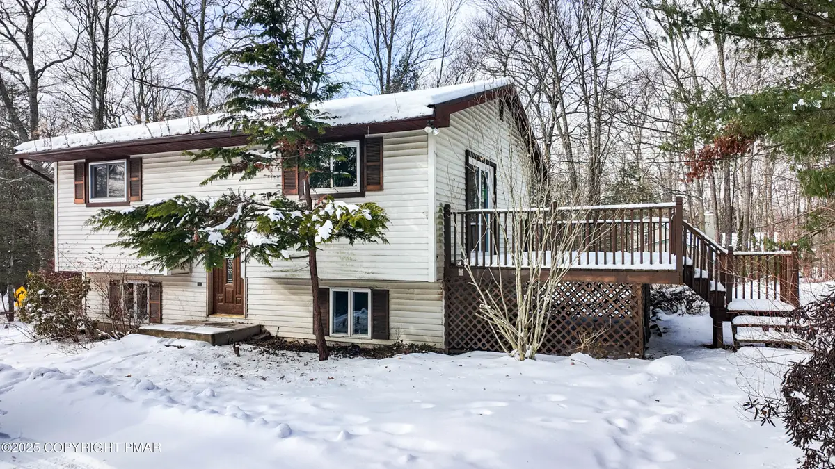 105 Wagner Way, Pocono Lake, PA 18347 - Image #1