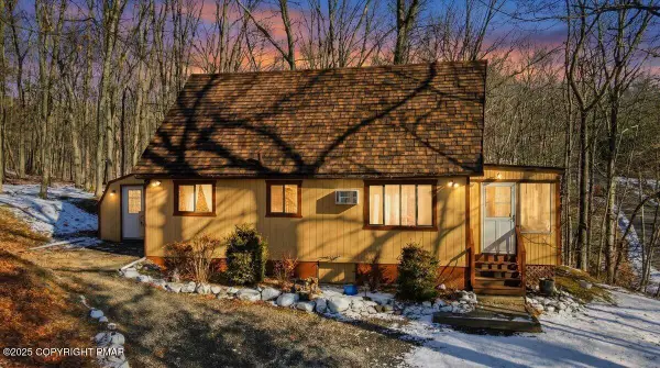 8124 Gallahad Pass, East Stroudsburg, PA 18302