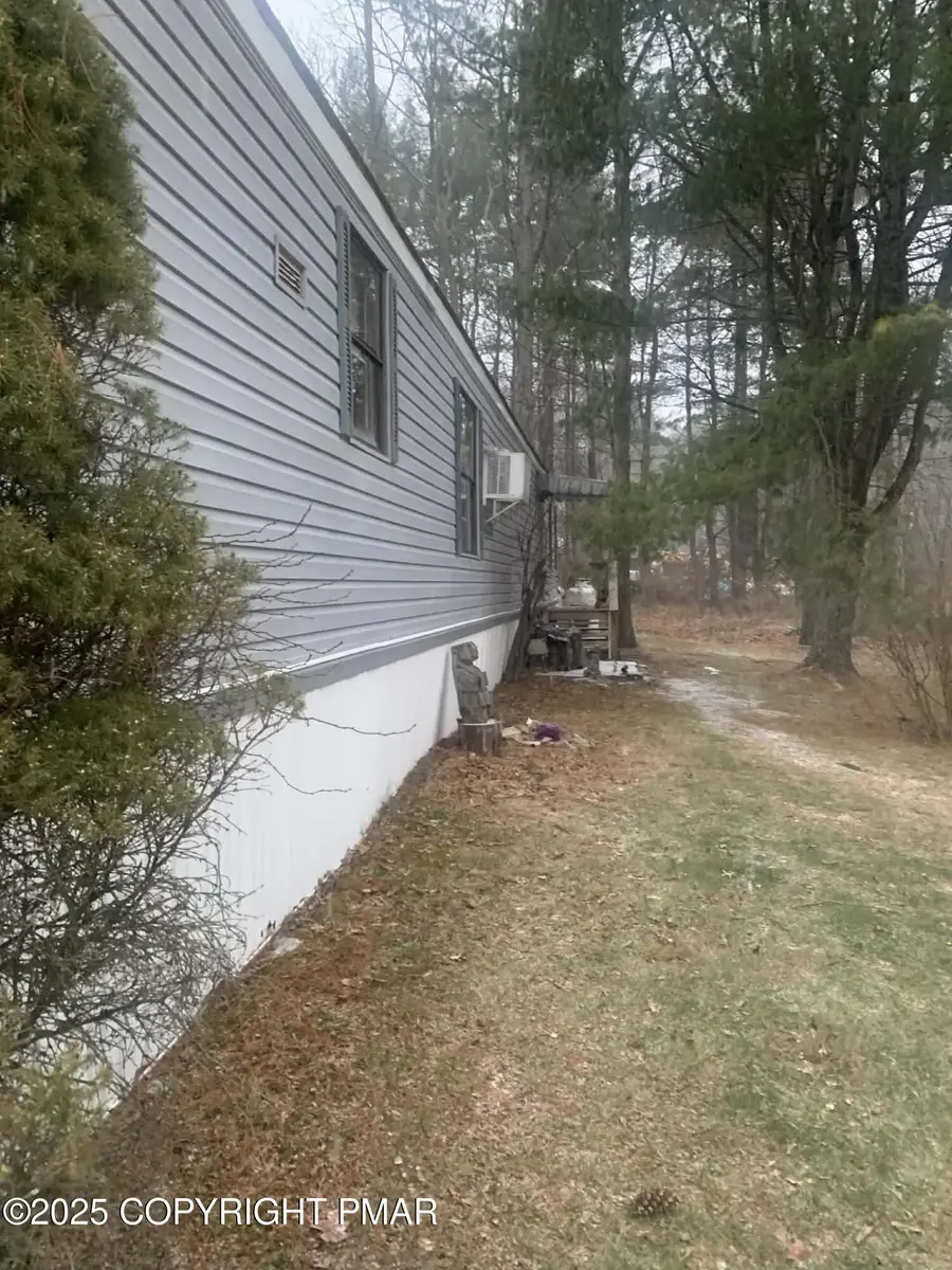 145 Gold Lane, Stroudsburg, PA 18360 - Image #2