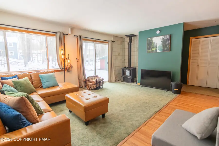 166 Beech Lane, Pocono Lake, PA 18347 - Image #3