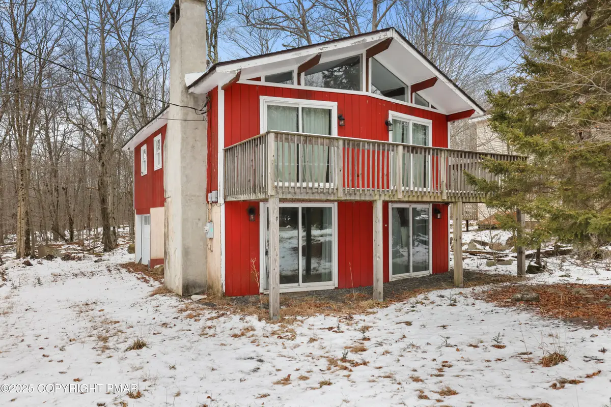 765 Country Place Drive, Tobyhanna, PA 18466 - Image #1