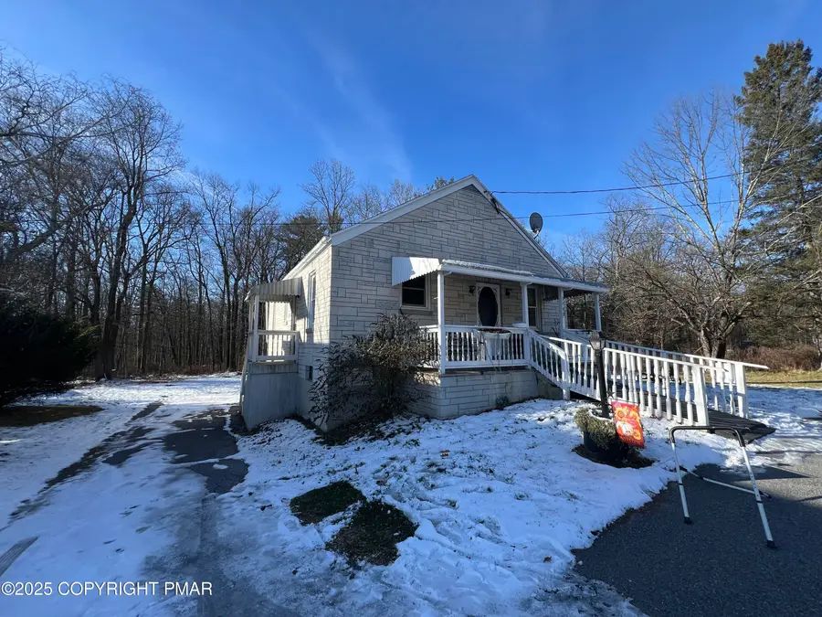 3749 Mountain View Drive, Danielsville, PA 18038 - Image #2