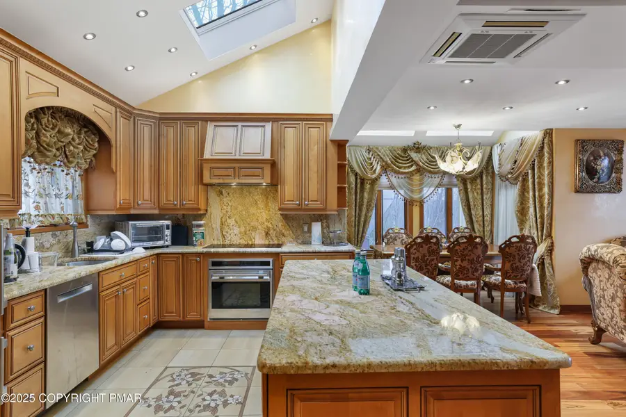 298 Overlook Way, Tannersville, PA 18372 - Image #3