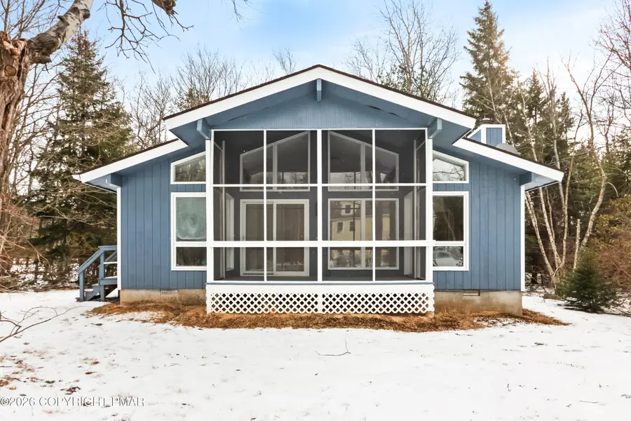 6522 Runnymead Lane, Tobyhanna, PA 18466 - Image #2