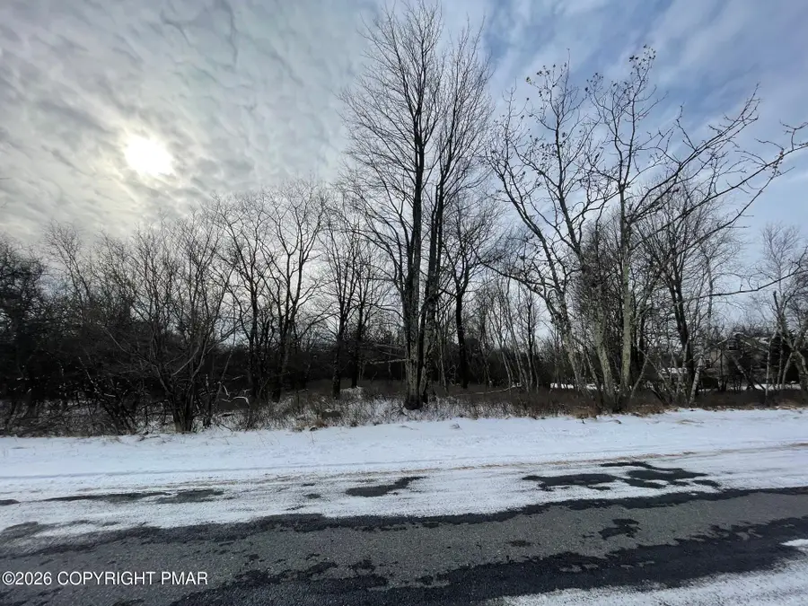 1C70 Lensing Lane, Albrightsville, PA 18210 - Image #2