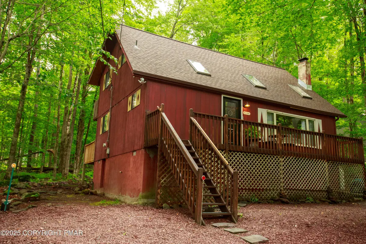111 Oswayo Drive, Pocono Lake, PA 18347 - Image #1