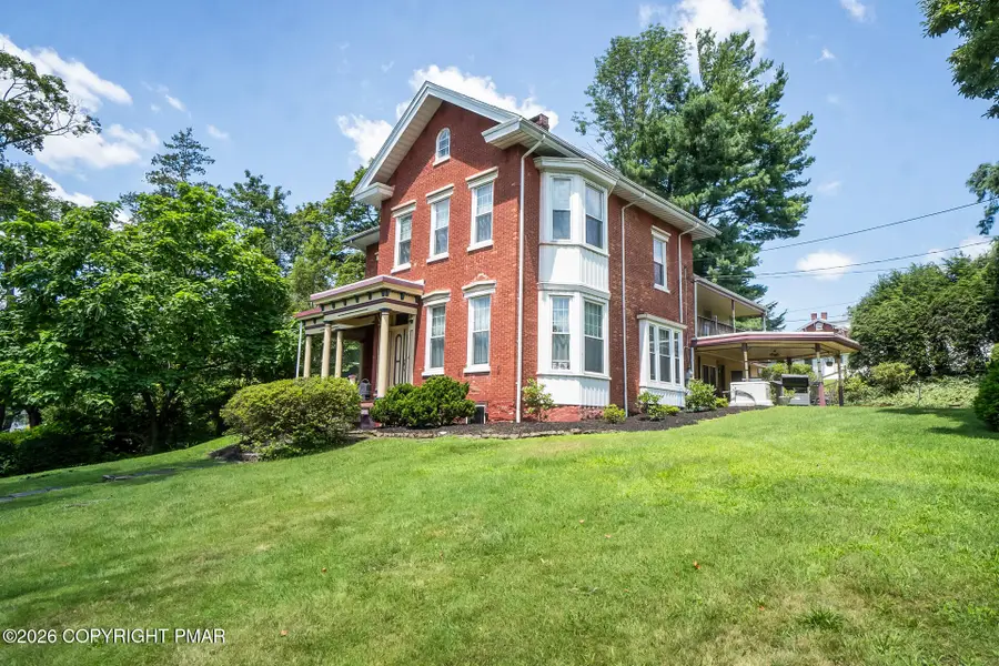 11 E Front Street, Jim Thorpe, PA 18229 - Image #2