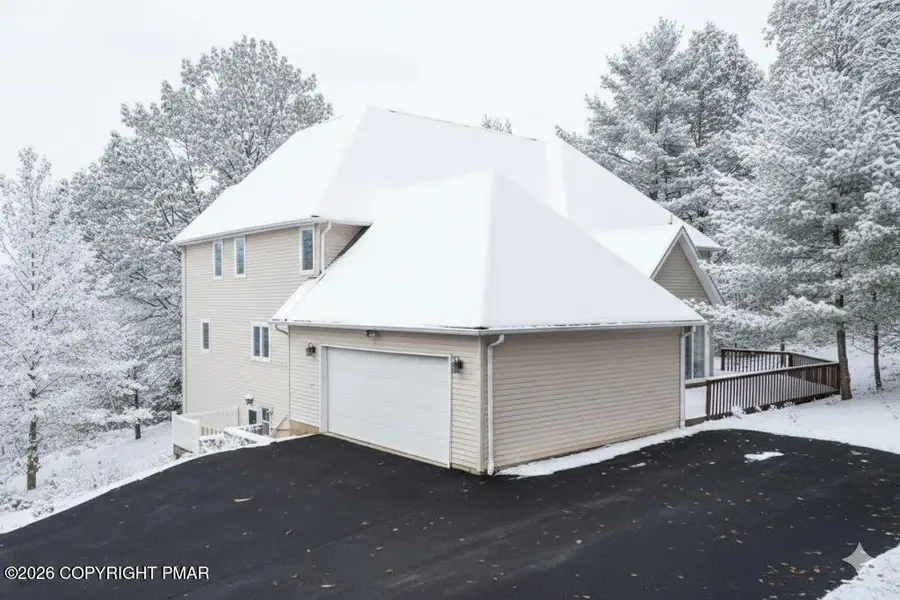 205 Osprey Way, East Stroudsburg, PA 18302 - #2