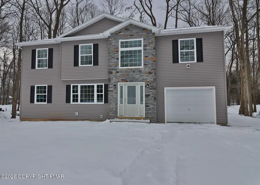 7115 Glouster Road, Tobyhanna, PA 18466 - Image #2
