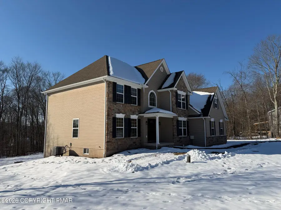129 Doria Drive, Blakeslee, PA 18610 - Image #2