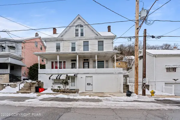 328 W Abbott Street, Lansford, PA 18232