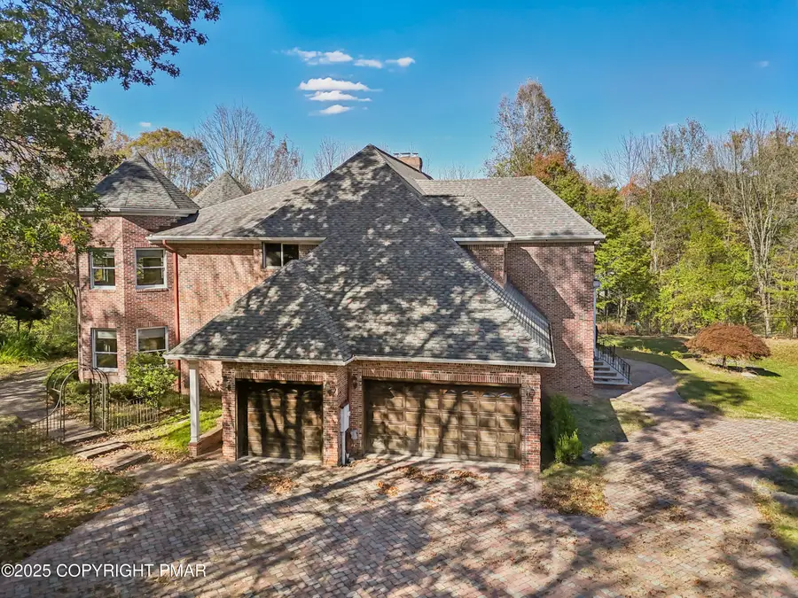 441 Hidden Lake Drive, East Stroudsburg, PA 18302 - Image #3