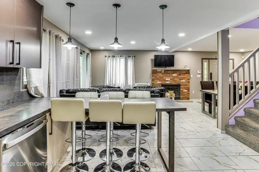 7901 Sleepy Hollow Drive, Tobyhanna, PA 18466 - Image #3