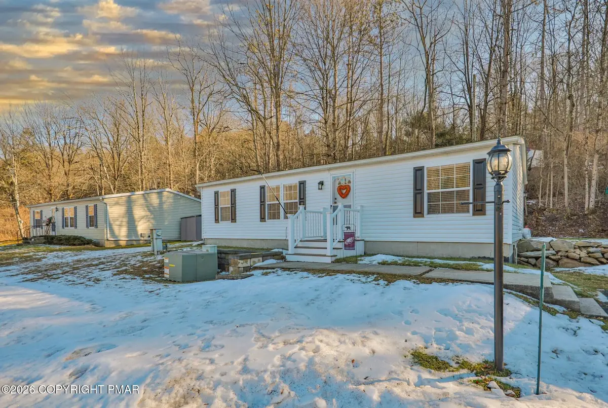 1215 Blue Mountain Circle, Saylorsburg, PA 18353 - Image #1