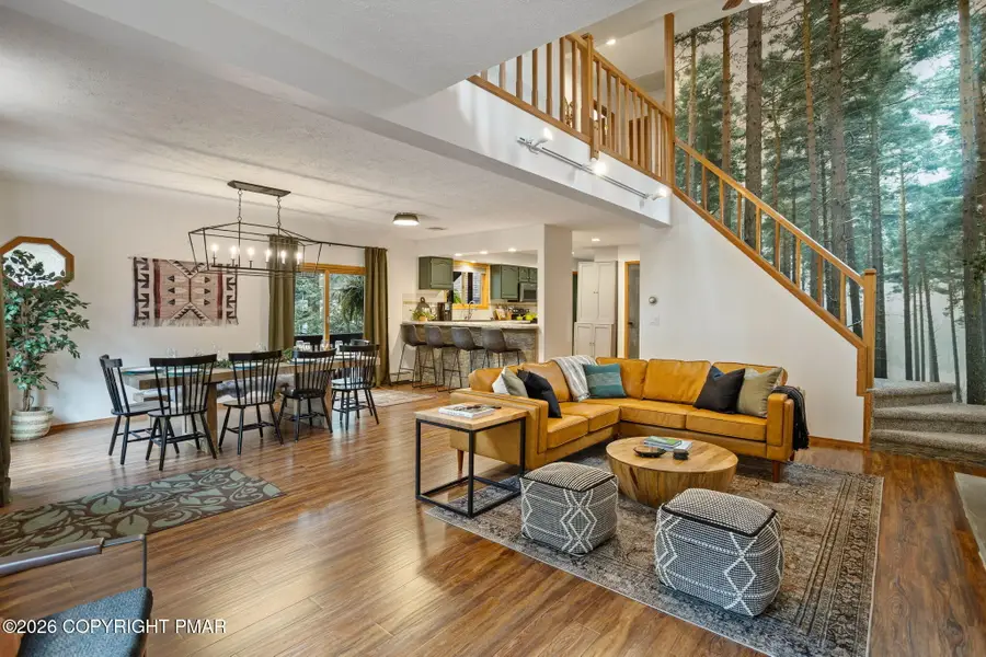 142 Longfellow Circle, Albrightsville, PA 18210 - Image #2