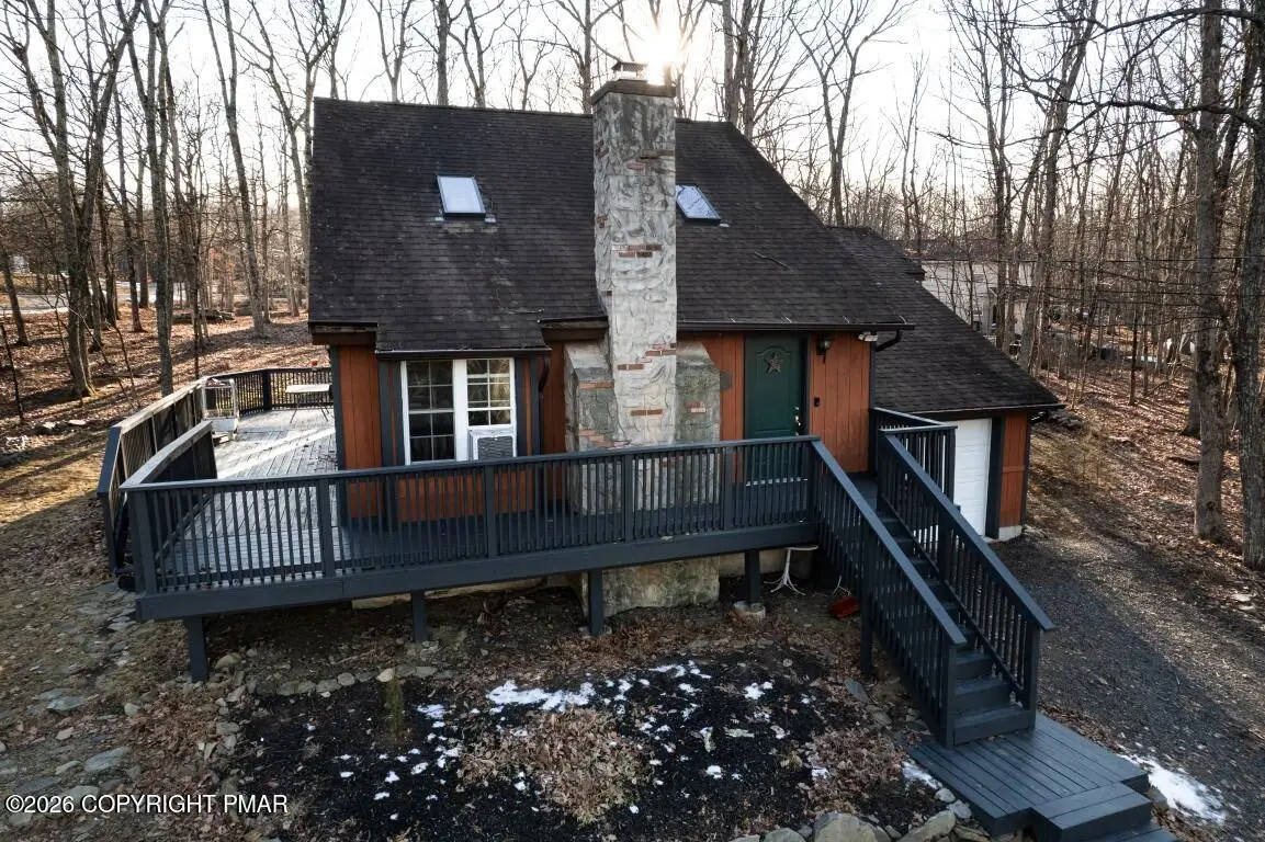 143 Totteridge Road, Bushkill, PA 18324 - Image #1