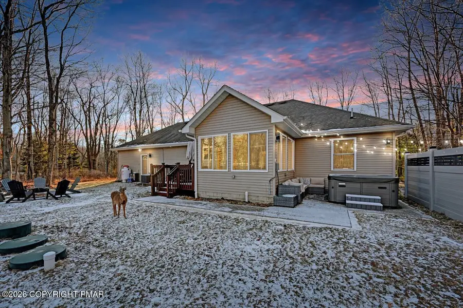220 Stillwater Drive, Pocono Summit, PA 18346 - Image #3