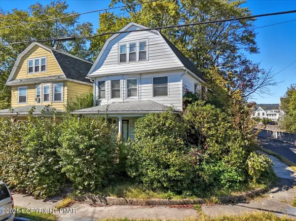 57 Regent Street, Wilkes Barre, PA 18702