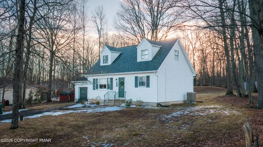 21 Lenape Drive, East Stroudsburg, PA 18302 - #2