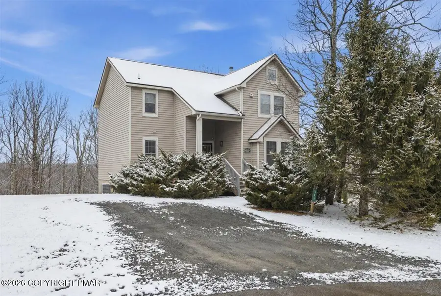 209 Sycamore Court, Tannersville, PA 18372 - Image #2