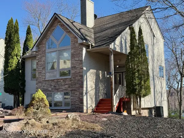 64 Longview Drive, Lake Harmony, PA 18624