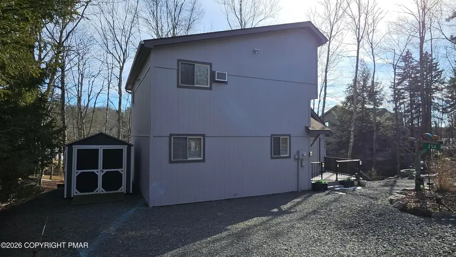 254 N Arrow Drive, Pocono Lake, PA 18347 - Image #3