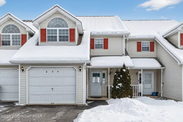 644 Country Acres Court, Effort, PA 18330