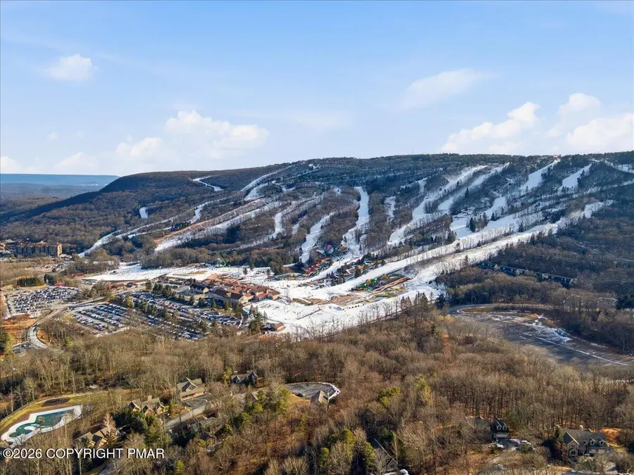 84 High Mountain Lane, Tannersville, PA 18372 - Image #2