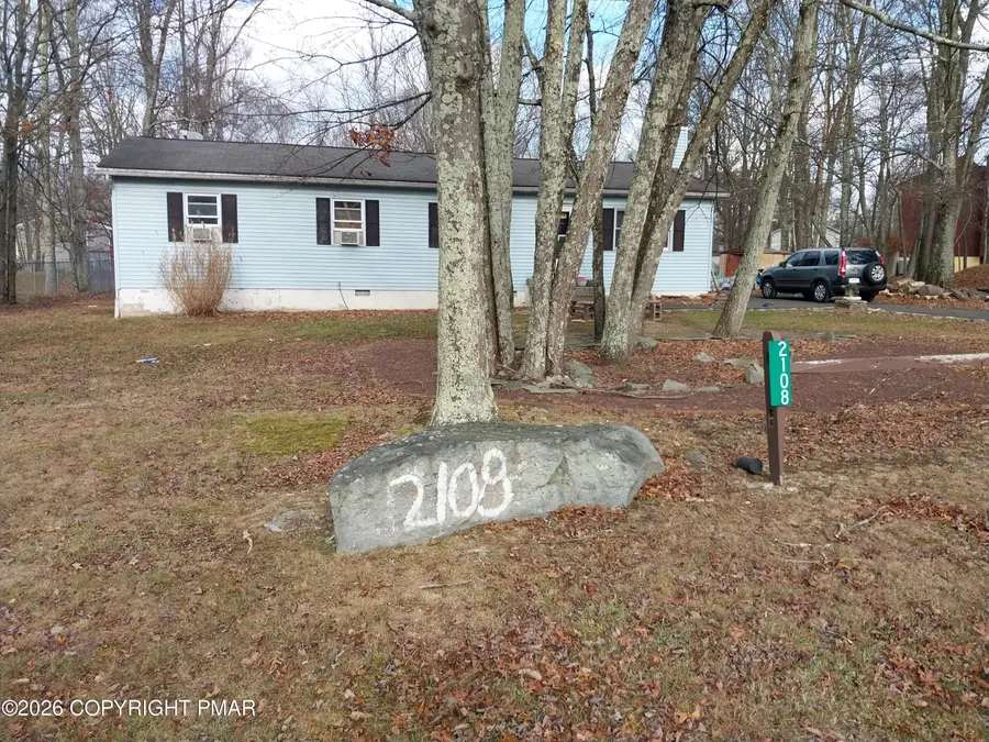 2108 Fox Road, Bushkill, PA 18324 - Image #2