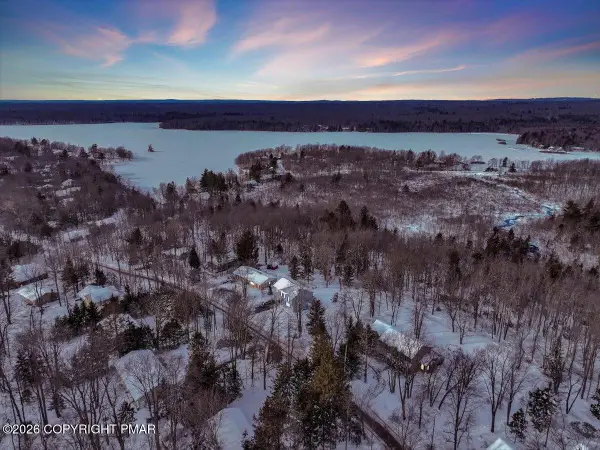 294 Stillwater Drive, Pocono Summit, PA 18346