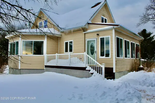 7639 Lake Shore Drive, Pocono Lake, PA 18347