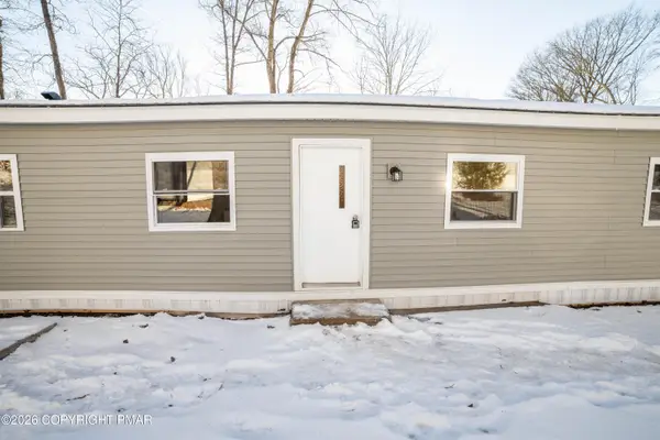 128 Bartion Court, Bartonsville, PA 18321