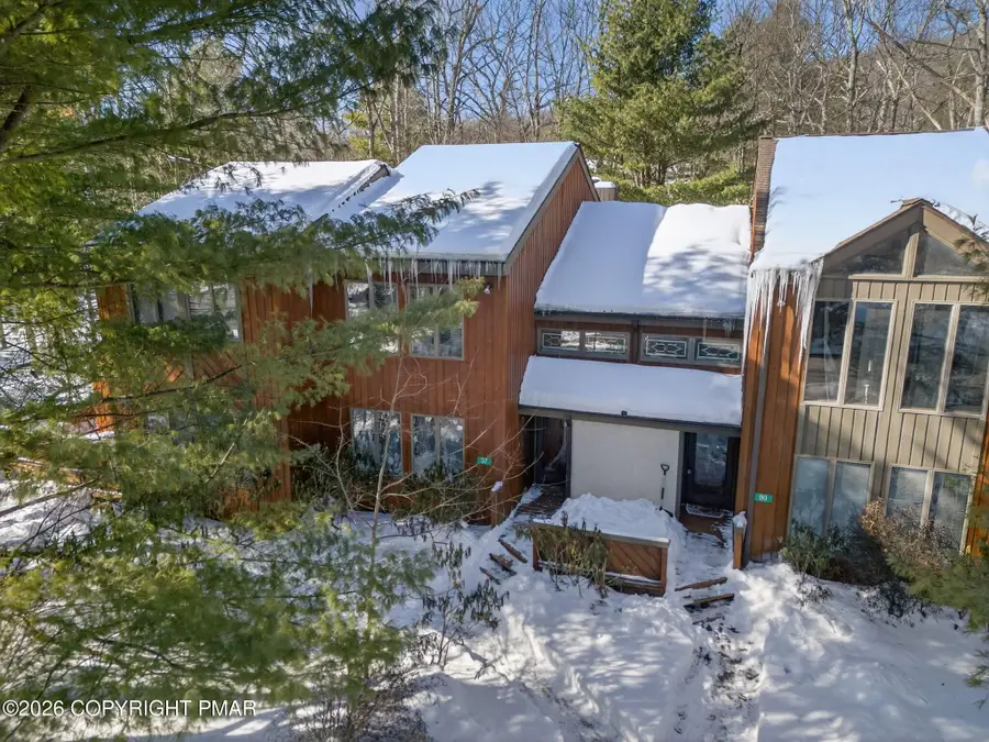 82 Doe Run, Lake Harmony, PA 18624 - Image #3