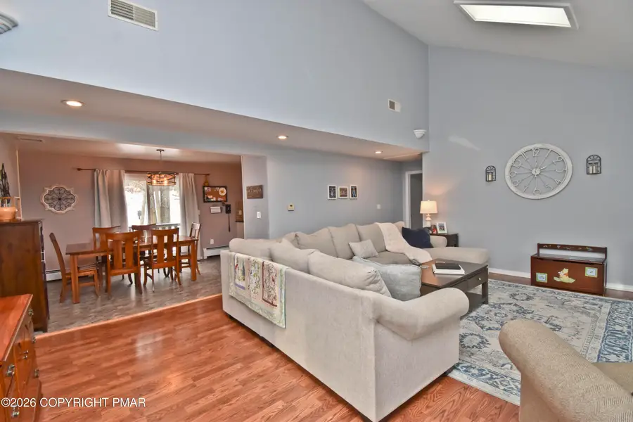 1020 Mountain Avenue, Pen Argyl, PA 18072 - #3