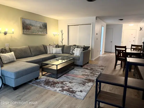 139 Foxfire Drive, Mount Pocono, PA 18344