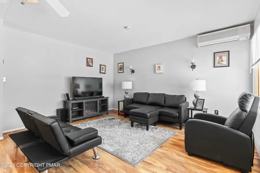 107 Stonecrest Drive, Moosic, PA 18507 - #3