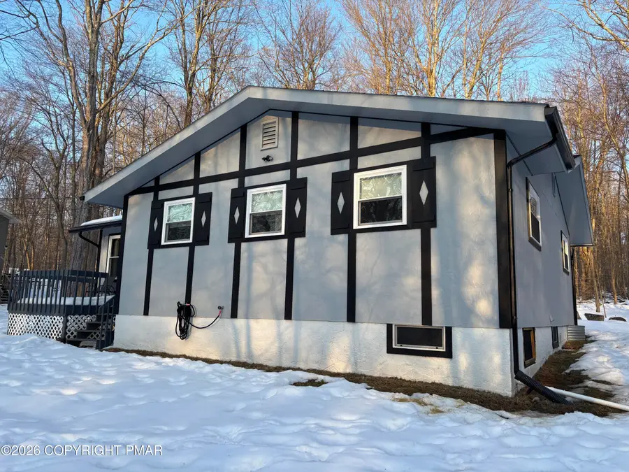 58 Locust Lane, Clifton, PA 18424 - #3