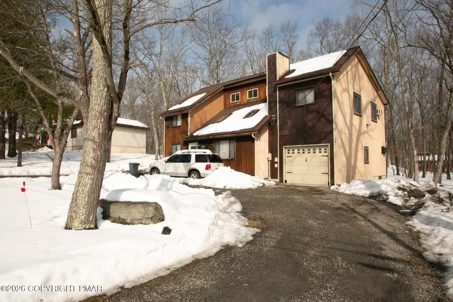 3227 Stonehenge Drive, East Stroudsburg, PA 18301 - #2