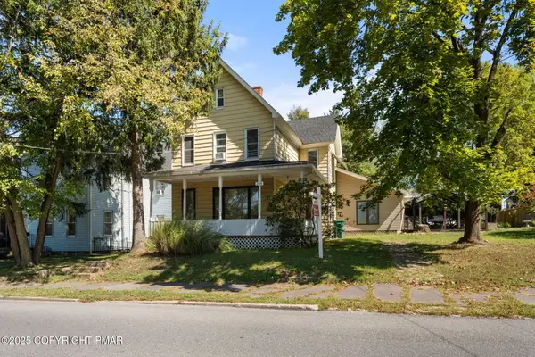 204 Lackawanna Avenue, East Stroudsburg, PA 18301