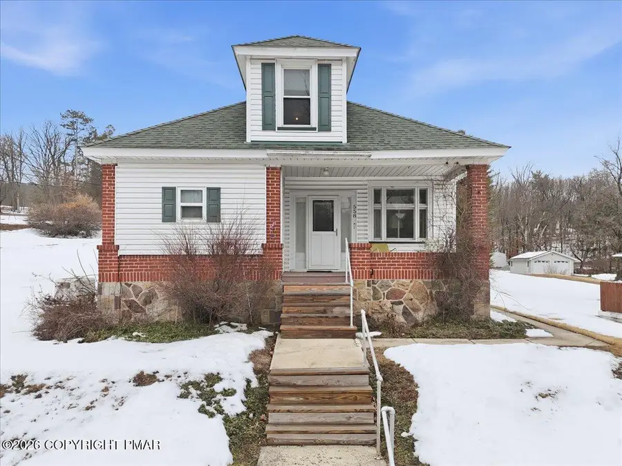 558 Mahoning Drive E, Lehighton, PA 18235 - #2