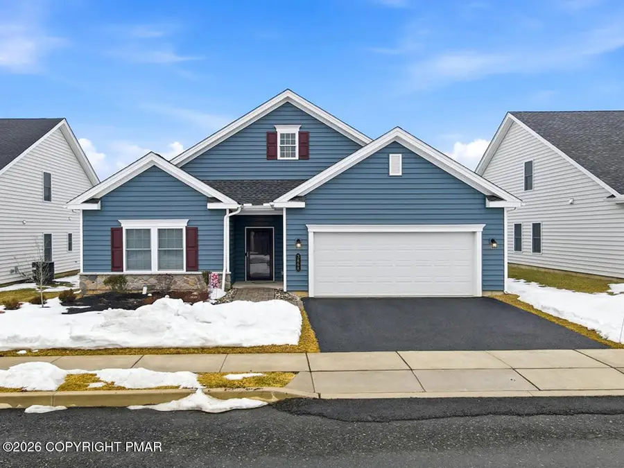 3868 Victors Way, Easton, PA 18045 - #2