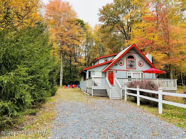 7825 Lake Shore Drive, Pocono Lake, PA 18347