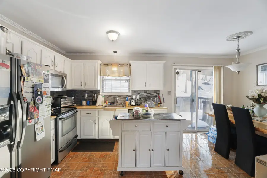 2110 Lansdale Drive, East Stroudsburg, PA 18301 - #3